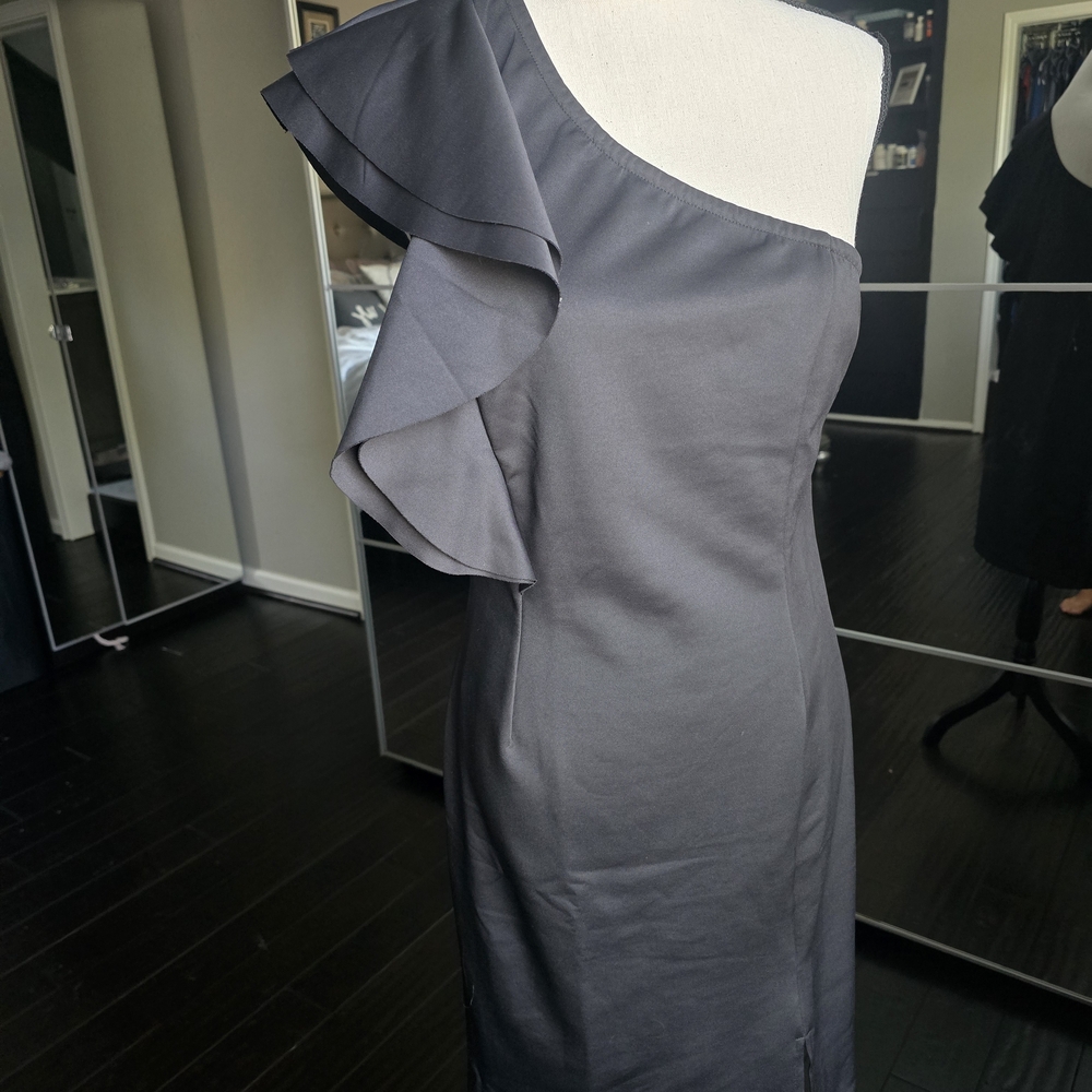 VENUS Charcoal One-Shoulder Dress
